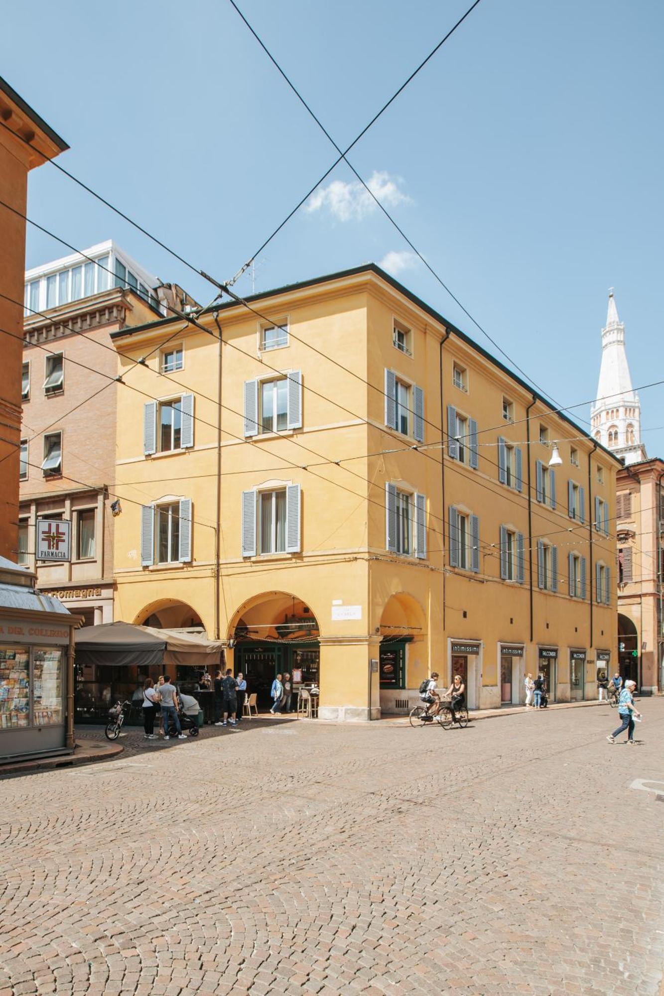 Molinari House Modena Rubino "Free Parking" Apartment Bagian luar foto